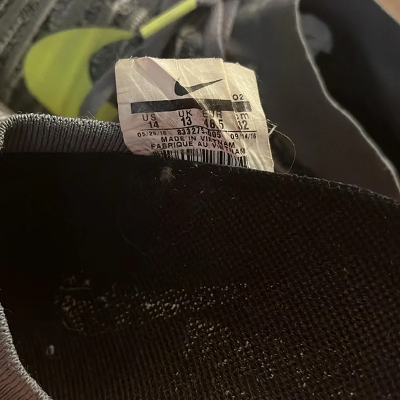 Nike Mens Free Train Force Flyknit Wolf Grey/Light Grey Yellow Swoosh Size 14 - Picture 4 of 5